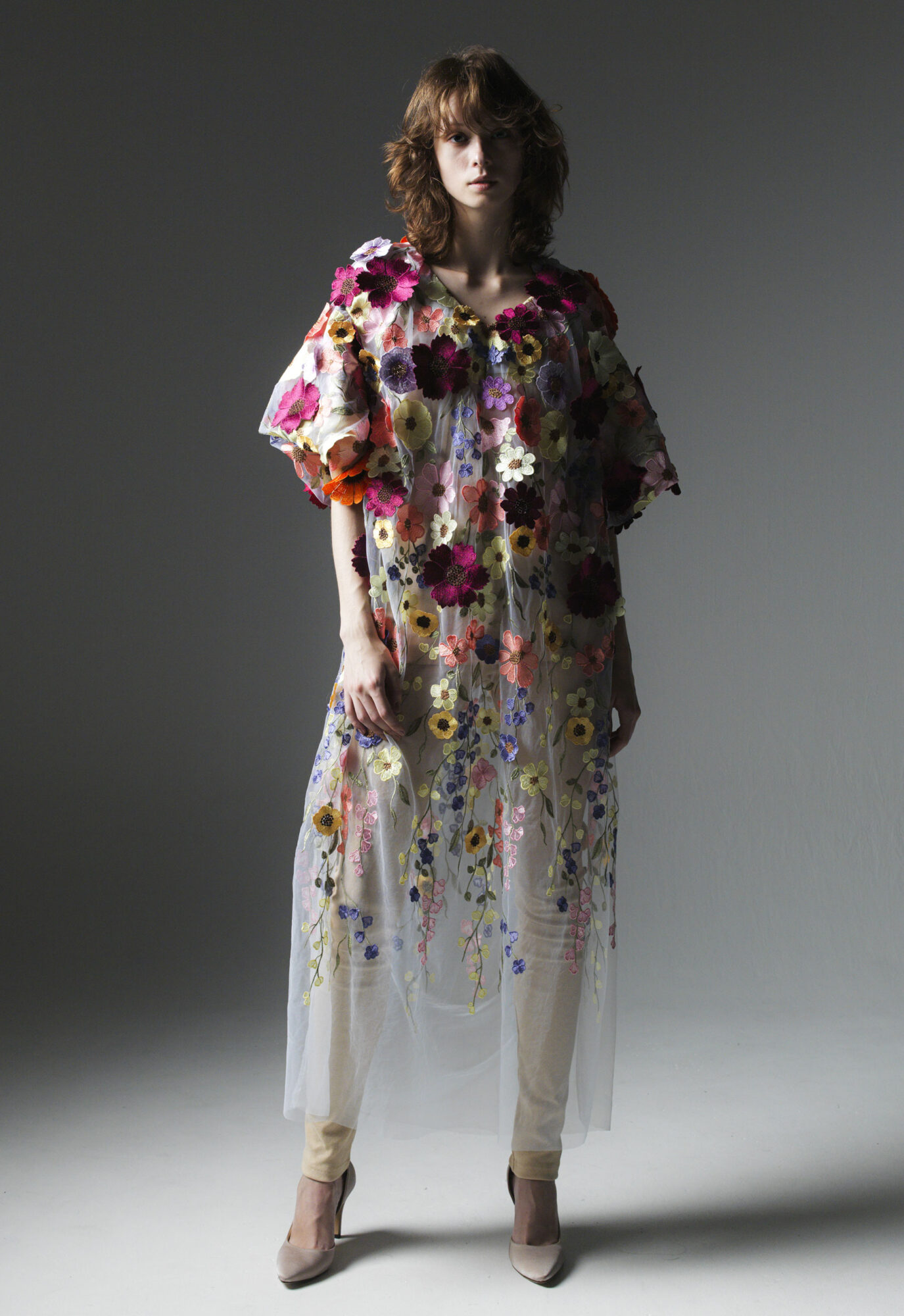 TINYDINOSAUR 2024SS/ 
THREE-DIMENSIONAL FLOWER DRESS